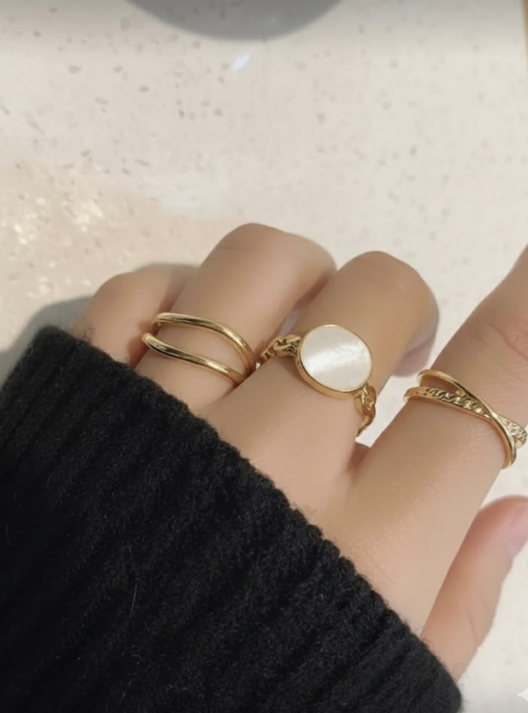 The Gold Cuff Ring Set